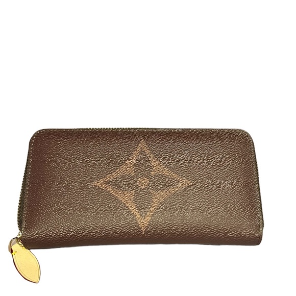 Louis Vuitton zip wallet - Picture 3 of 4